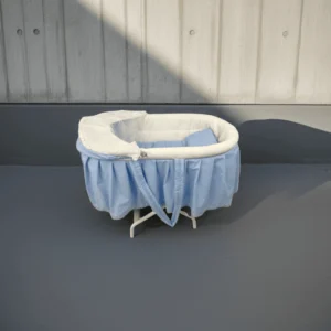 Ruffled-Baby-Crib-with-Base