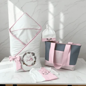 طقم مواليد بناتي 4-قطع مع حقيبة